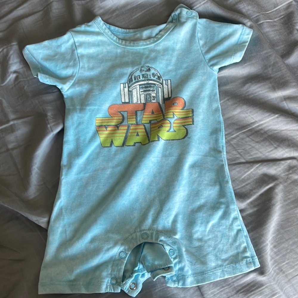 6-9 mo romper